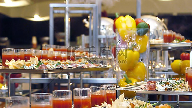 小餐饮供应链采购平台：揭秘其背后的优与劣