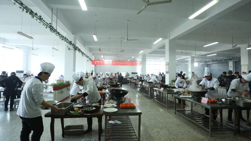 行业趋势：健康消费引领坚果炒货市场